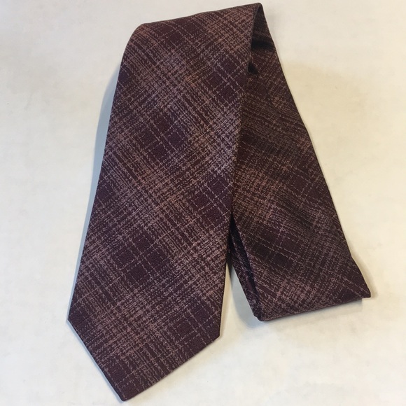 Blick - Maroon two tone plaid, silk modern tie. LIKE NEW - Picture 5 of 10